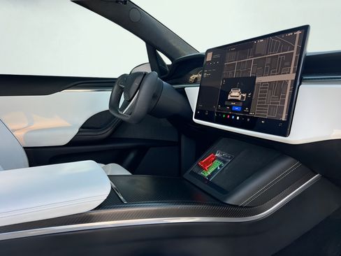 Used 2022 Tesla Model X Plaid AWD/4WD image 29