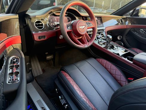 Certified 2024 Bentley Continental GT image 17
