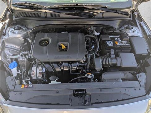 Used 2024 Kia Forte LXS w/ LXS Technology Package FWD image 21