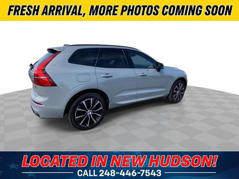 Used 2025 Volvo XC60 B5 Plus w/ Protection Package Premier AWD/4WD image 2