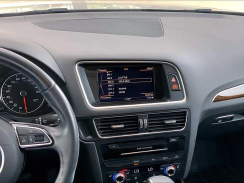 Used 2015 Audi Q5 3.0T Premium Plus w/ Technology Package image 6