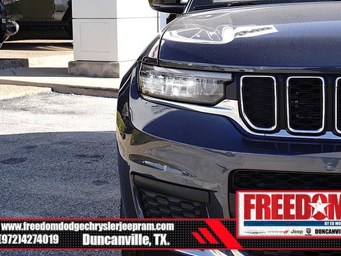 New 2025 Jeep Grand Cherokee L Laredo image 45