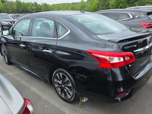 Used 2019 Nissan Sentra SR FWD image 4