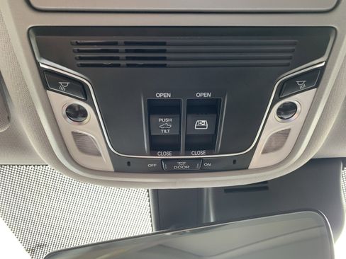 Certified 2025 Honda Ridgeline RTL image 20