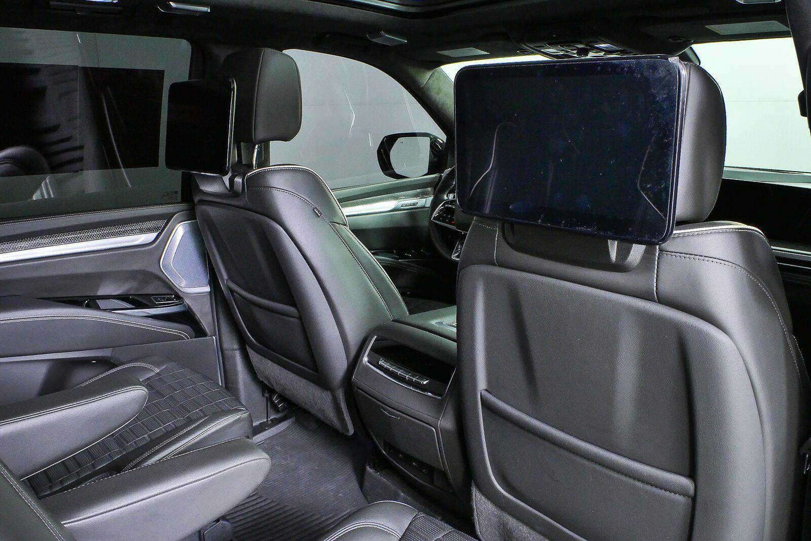 Used 2025 Cadillac Escalade V w/ LPO, Floor Liner Package AWD/4WD image 21