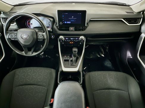 Used 2024 Toyota RAV4 XLE image 27