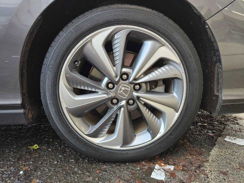 Used 2018 Honda Clarity Plug-In Hybrid image 14