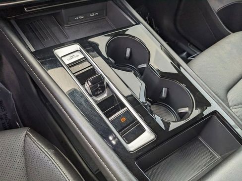 Certified 2025 Volkswagen Atlas SE AWD/4WD image 26