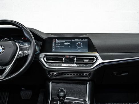 Used 2021 BMW 430i Convertible w/ Convenience Package RWD image 23