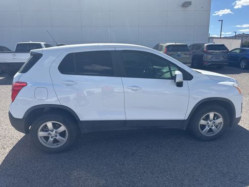 Used 2015 Chevrolet Trax LS AWD/4WD image 5
