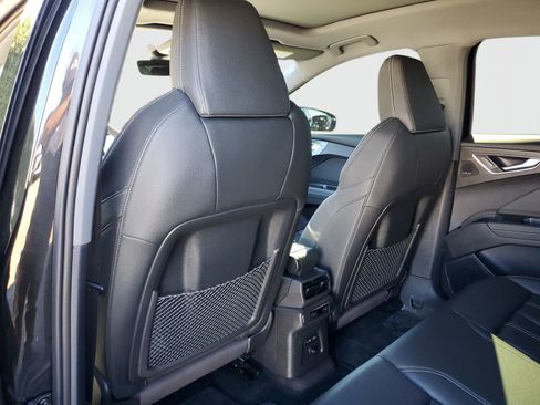 Used 2024 Audi Q4 e-tron Premium Plus w/ Premium Plus image 14