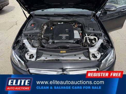 Used 2019 Mercedes-Benz E 300 4MATIC w/ Premium 1 Package image 18