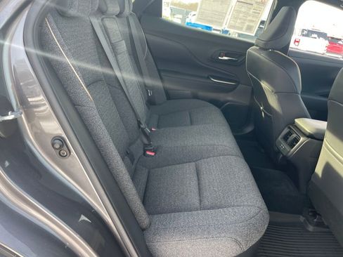 Used 2023 Toyota Crown XLE image 21