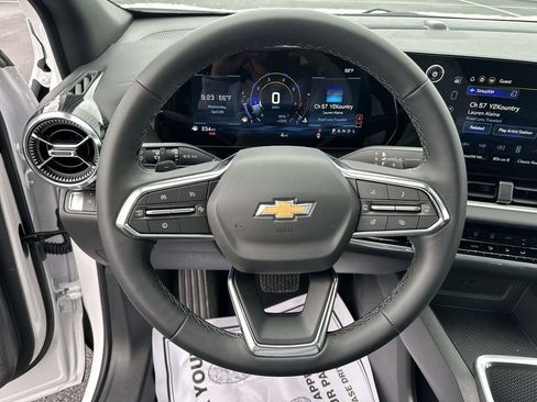 New 2026 Chevrolet Equinox LT FWD image 20