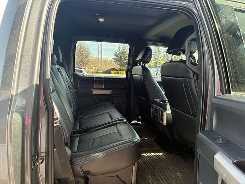 Used 2022 Ford F350 Lariat w/ Black Appearance Package image 7