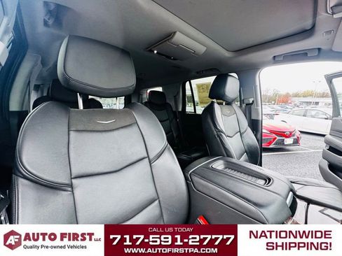 Used 2019 Cadillac Escalade Luxury image 28