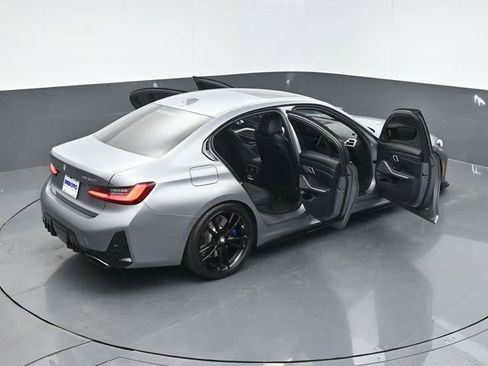 Used 2025 BMW M340i w/ Premium Package image 62