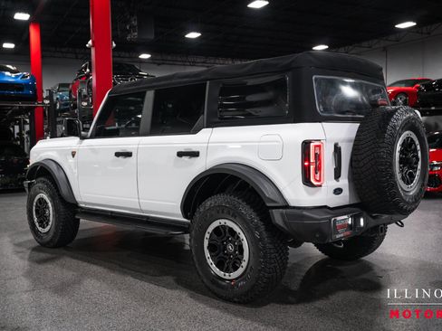 Used 2022 Ford Bronco Badlands AWD/4WD image 3