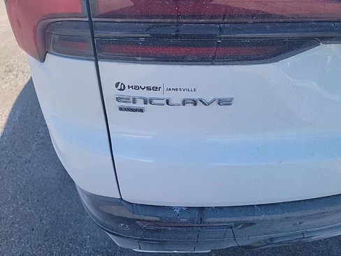 Certified 2025 Buick Enclave Sport Touring w/ Power Package image 10