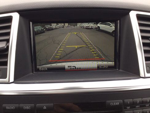 Used 2015 Mercedes-Benz ML 350 4MATIC image 24