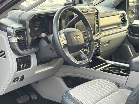 Used 2024 Ford F250 Limited w/ FX4 Off-Road Package image 19