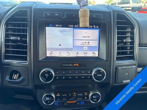 Used 2019 Ford Expedition Max Limited AWD/4WD image 11