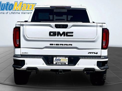 Used 2019 GMC Sierra 1500 AT4 w/ Off Road Performance Package AWD/4WD image 7