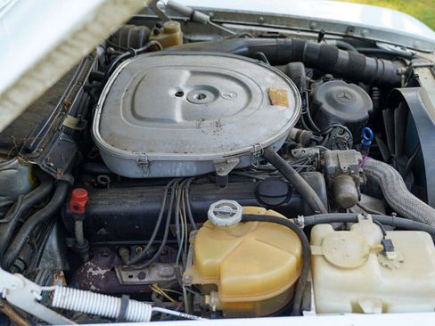 Used 1989 Mercedes-Benz 560 SL image 19