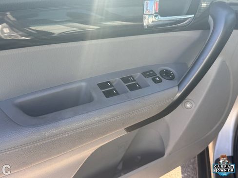Used 2013 Kia Sorento LX w/ Convenience Pkg FWD image 17