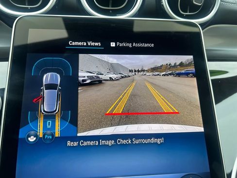 Used 2025 Mercedes-Benz GLC 300 GLC 300 image 27