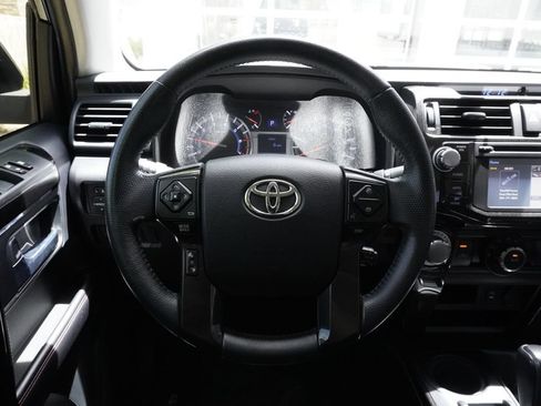 Used 2015 Toyota 4Runner Trail Premium AWD/4WD image 10