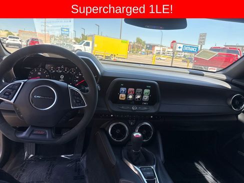 Used 2018 Chevrolet Camaro SS RWD image 12