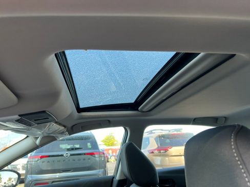 New 2025 Nissan Altima 2.5 SV w/ SV Premium Package image 6