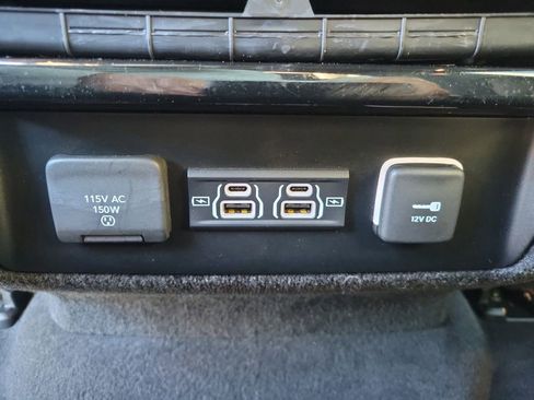 Used 2022 Jeep Wagoneer Series III image 11