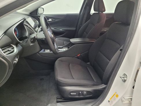 Used 2024 Chevrolet Malibu LT image 17