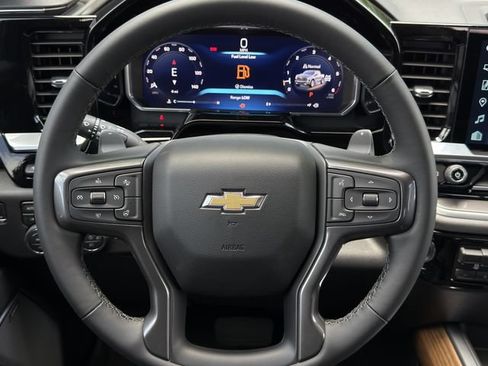 New 2026 Chevrolet Silverado 1500 High Country w/ Technology Package AWD/4WD image 13