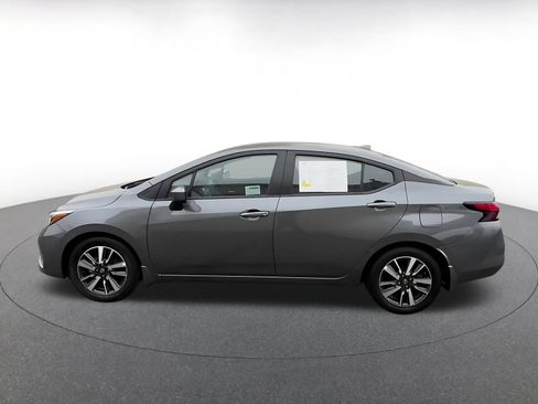 Used 2025 Nissan Versa SV w/ Trunk Package FWD image 9