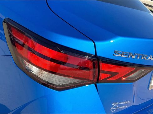 Used 2025 Nissan Sentra SV image 14
