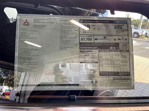 New 2026 Mitsubishi Outlander SEL image 14