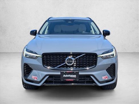 Used 2024 Volvo XC60 T8 Ultimate w/ Climate Package AWD/4WD image 2
