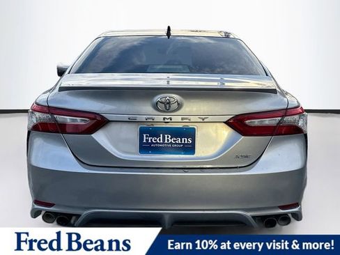 Used 2019 Toyota Camry XSE image 7