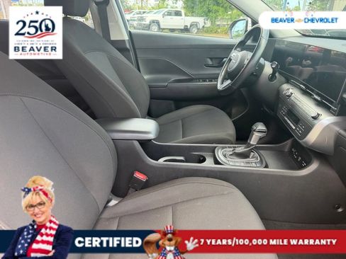 Used 2024 Hyundai Kona SEL AWD/4WD image 11