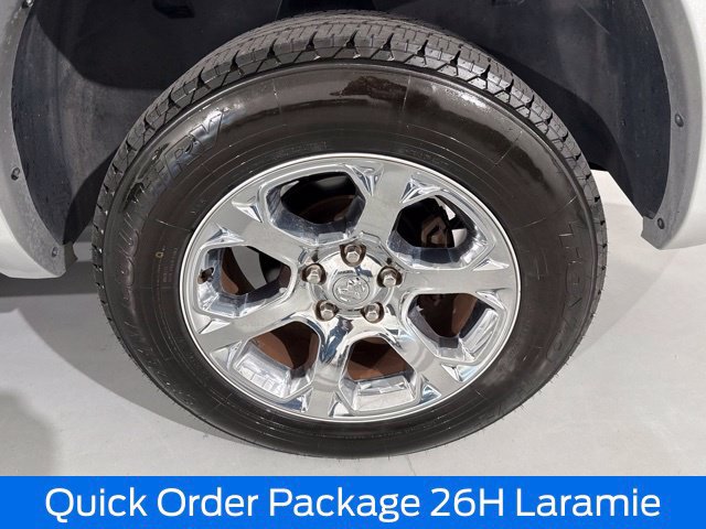 Used 2017 RAM 1500 Laramie AWD/4WD image 6