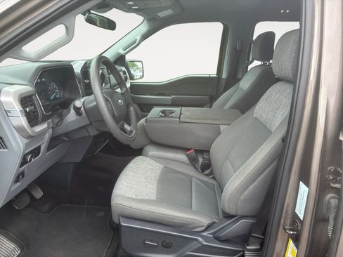 Used 2023 Ford F150 XLT image 9