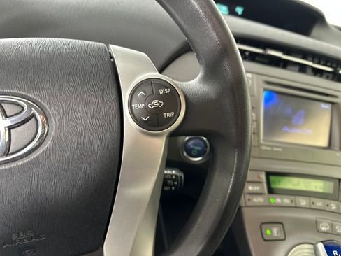 Used 2012 Toyota Prius Plug-In Hybrid image 16