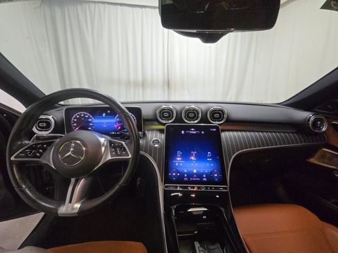 Used 2022 Mercedes-Benz C 300 Sedan w/ Exclusive Trim Package image 9