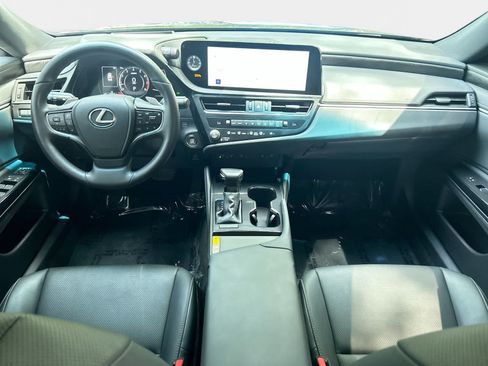 Used 2024 Lexus ES 350 w/ Premium Package FWD image 15