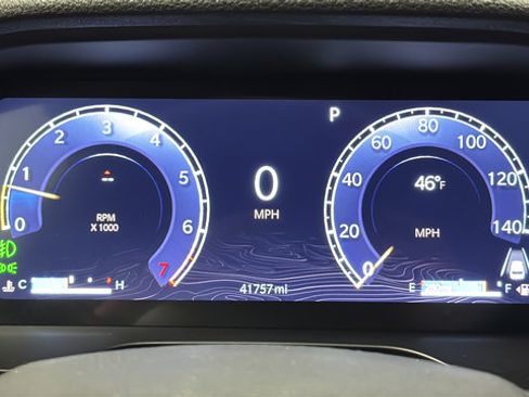 Certified 2024 Jeep Grand Cherokee Limited w/ Luxury Tech Group II AWD/4WD image 16