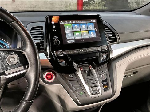 Used 2018 Honda Odyssey EX-L image 7