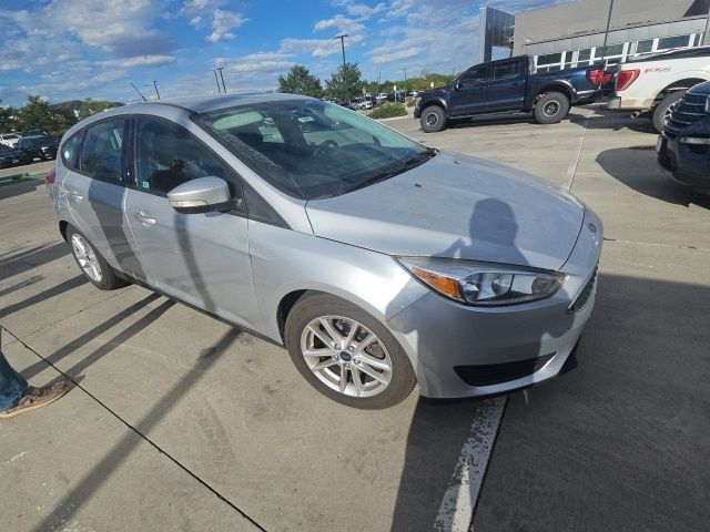 Used 2016 Ford Focus SE FWD image 3